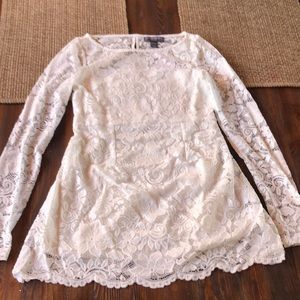 A Pea in the Pod maternity blouse.  XS